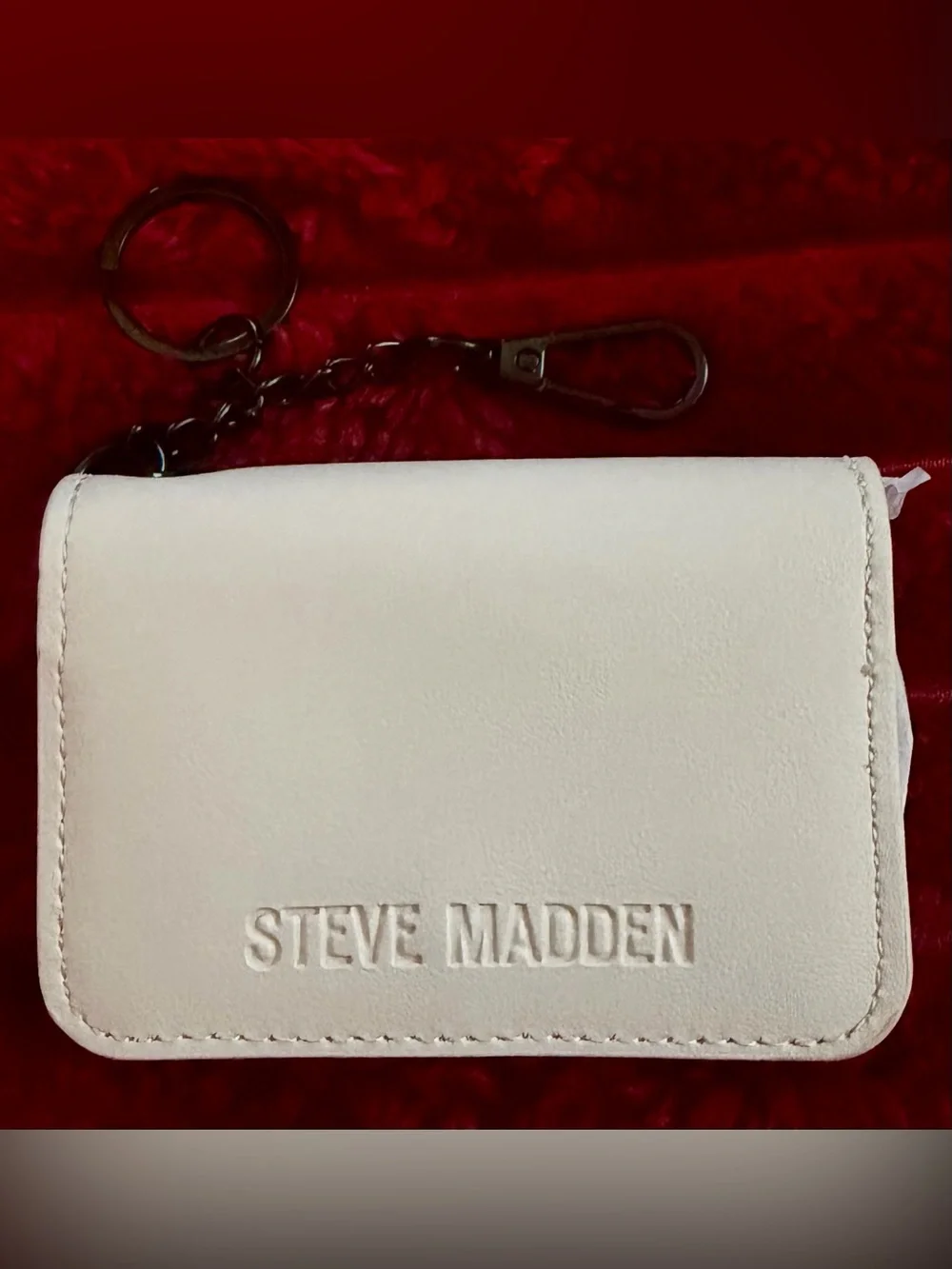 Steve Madden White Leather Card Holder with Keychain
